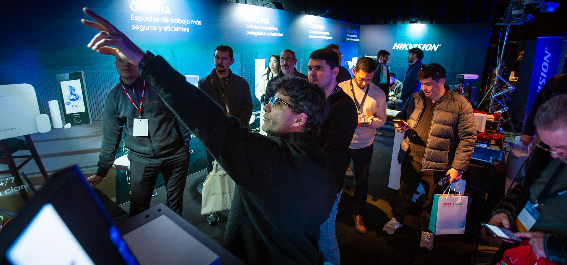 Hikvision en el SUMMIT Tecnológico 2026